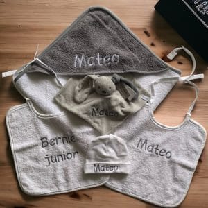 Baby pakket met naam in 7 kleuren