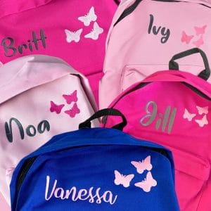 kinder rugtas naam en vlinders